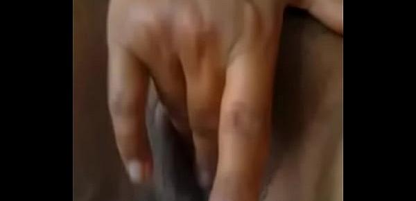 Horny Goa indian girl show wet and juicy pussy by spreading and fingering